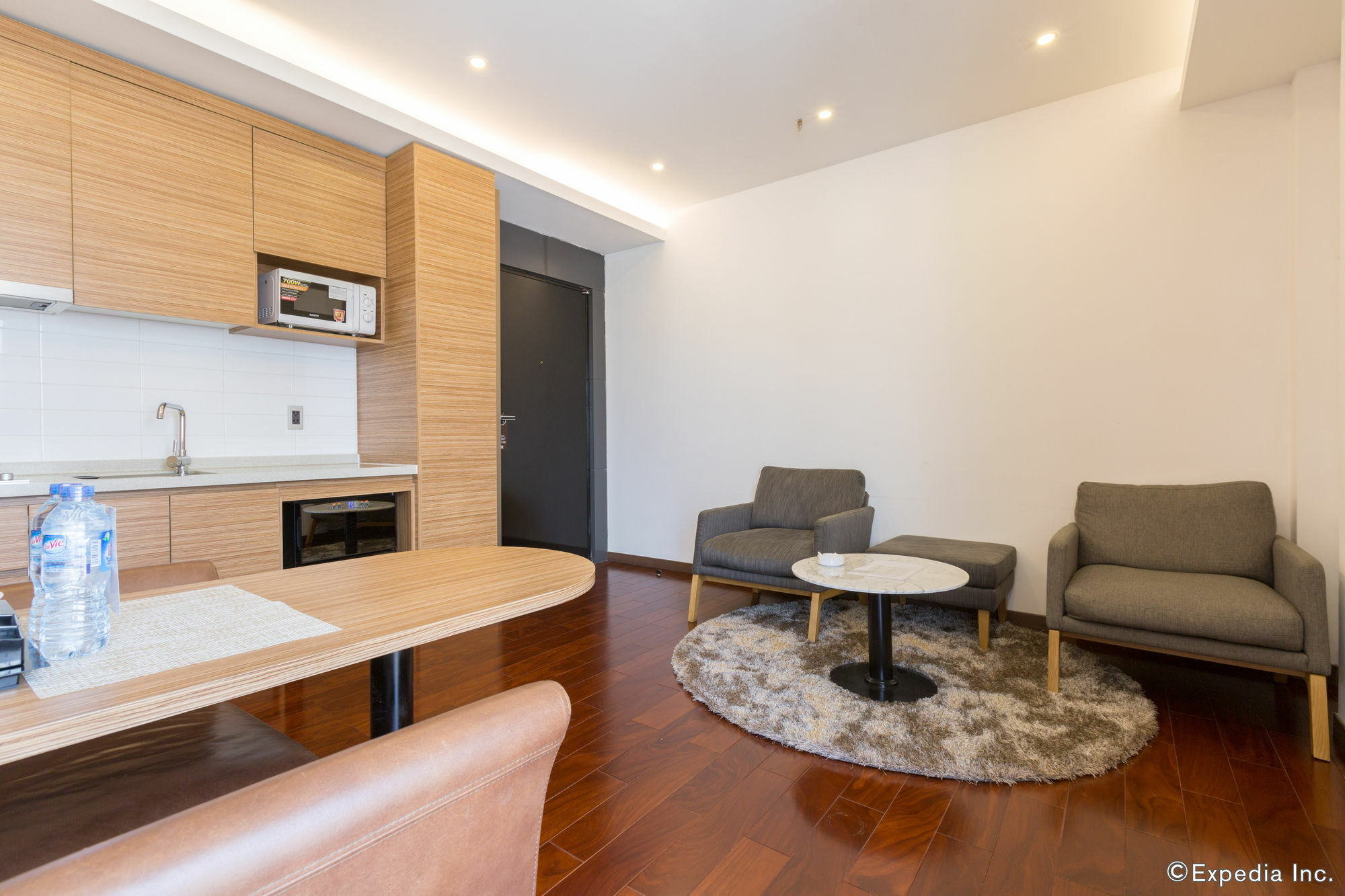 Charm Suite Residence Saigon Ho-Chi-Minh-Stadt Exterior foto