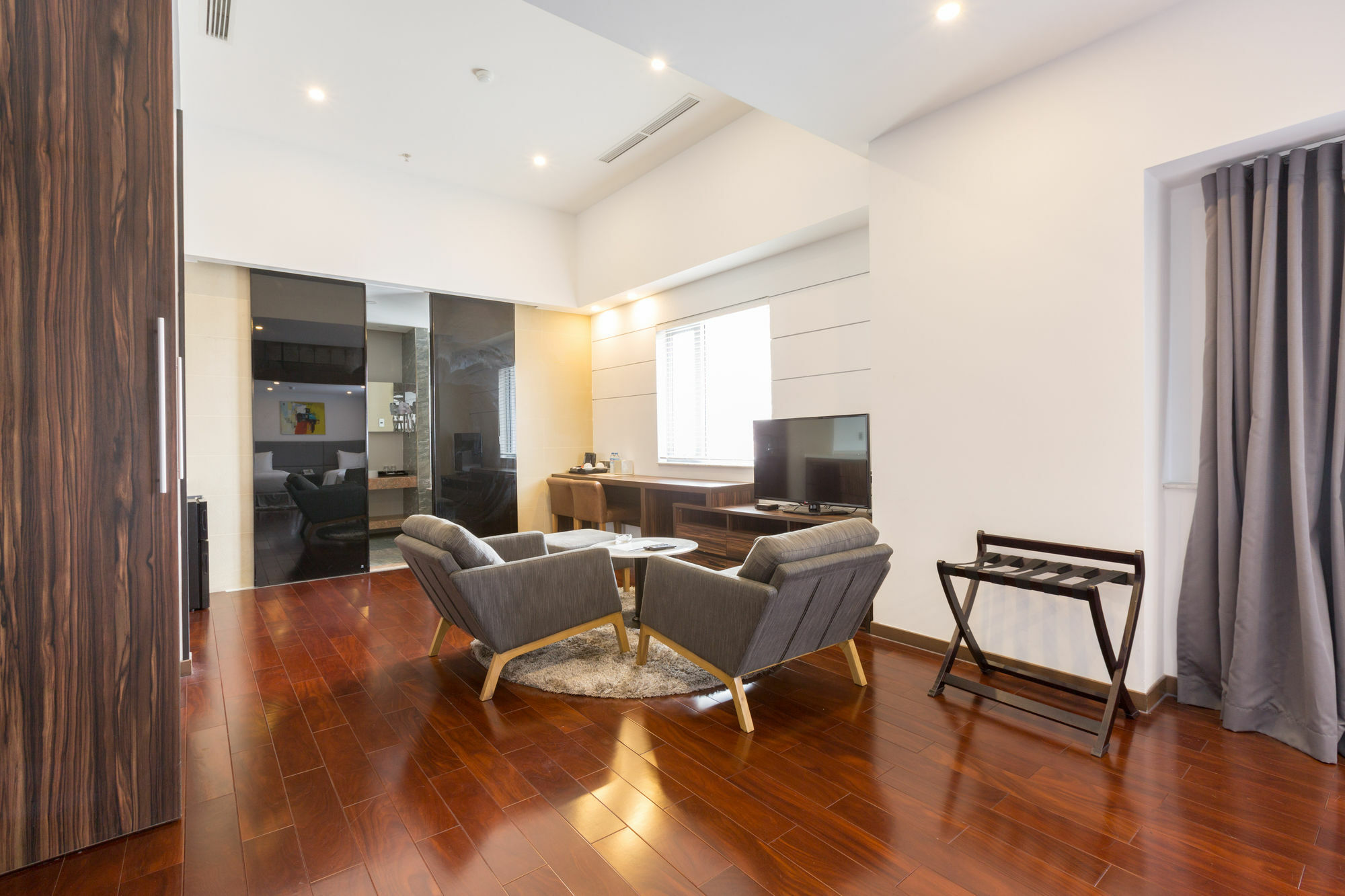 Charm Suite Residence Saigon Ho-Chi-Minh-Stadt Exterior foto