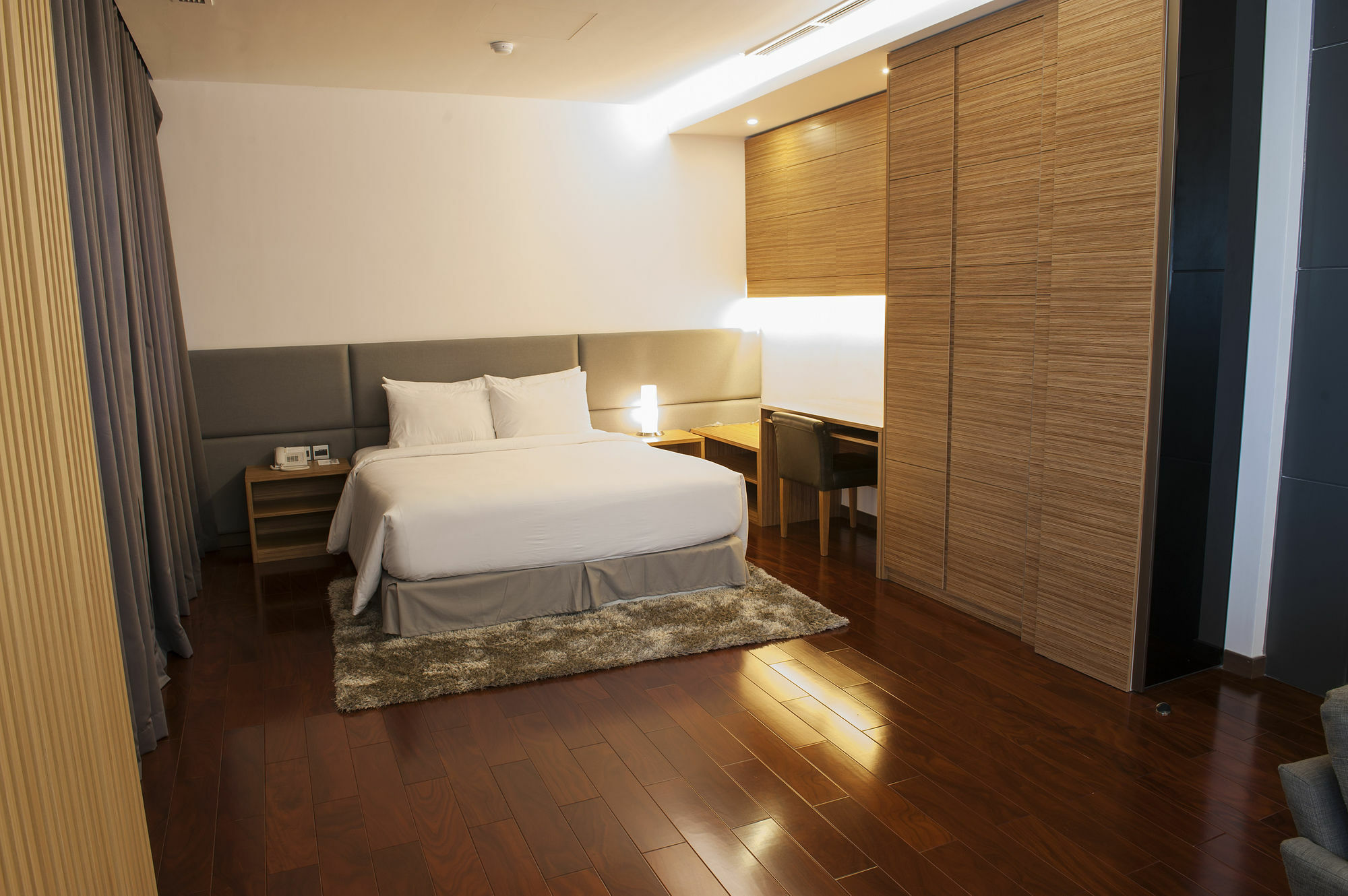 Charm Suite Residence Saigon Ho-Chi-Minh-Stadt Exterior foto