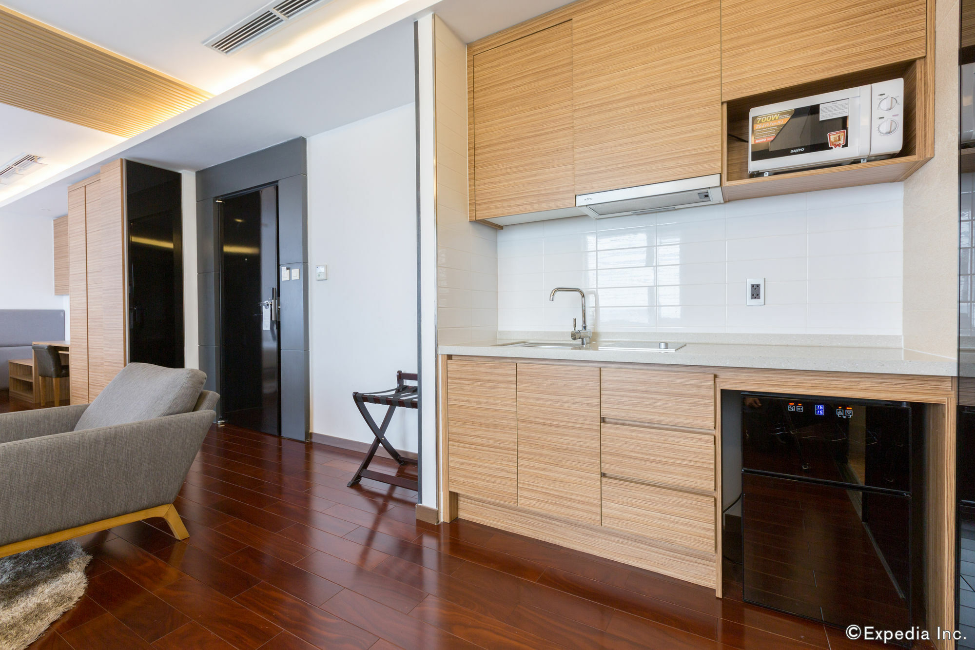 Charm Suite Residence Saigon Ho-Chi-Minh-Stadt Exterior foto